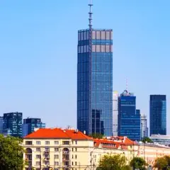 Ile pięter ma najwyższy budynek w Polsce? Odkryj Varso Tower!